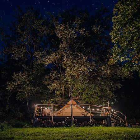 Mereaeaere Glamping Ja Rannamaja Liimala Exterior foto