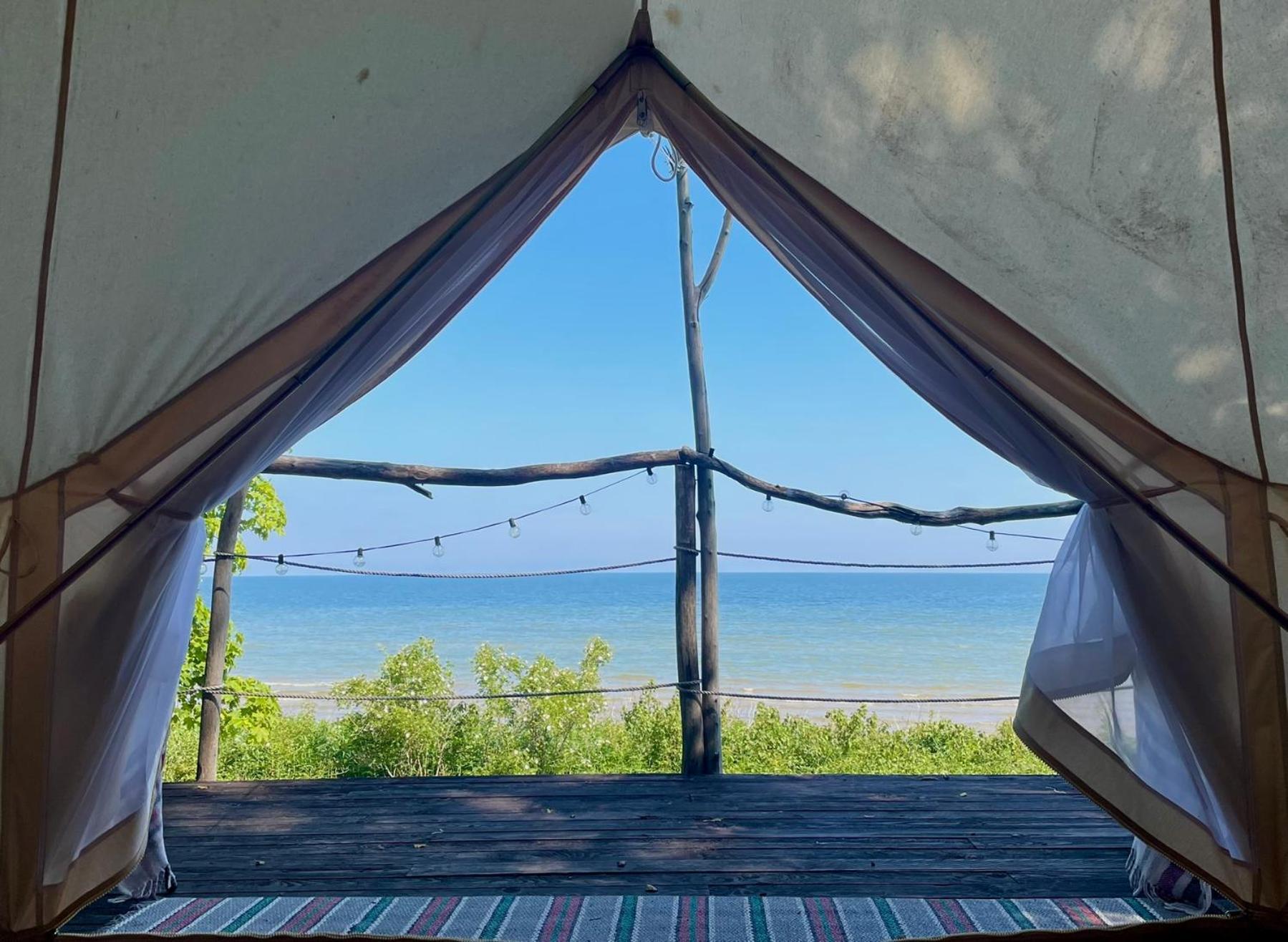 Mereaeaere Glamping Ja Rannamaja Liimala Exterior foto