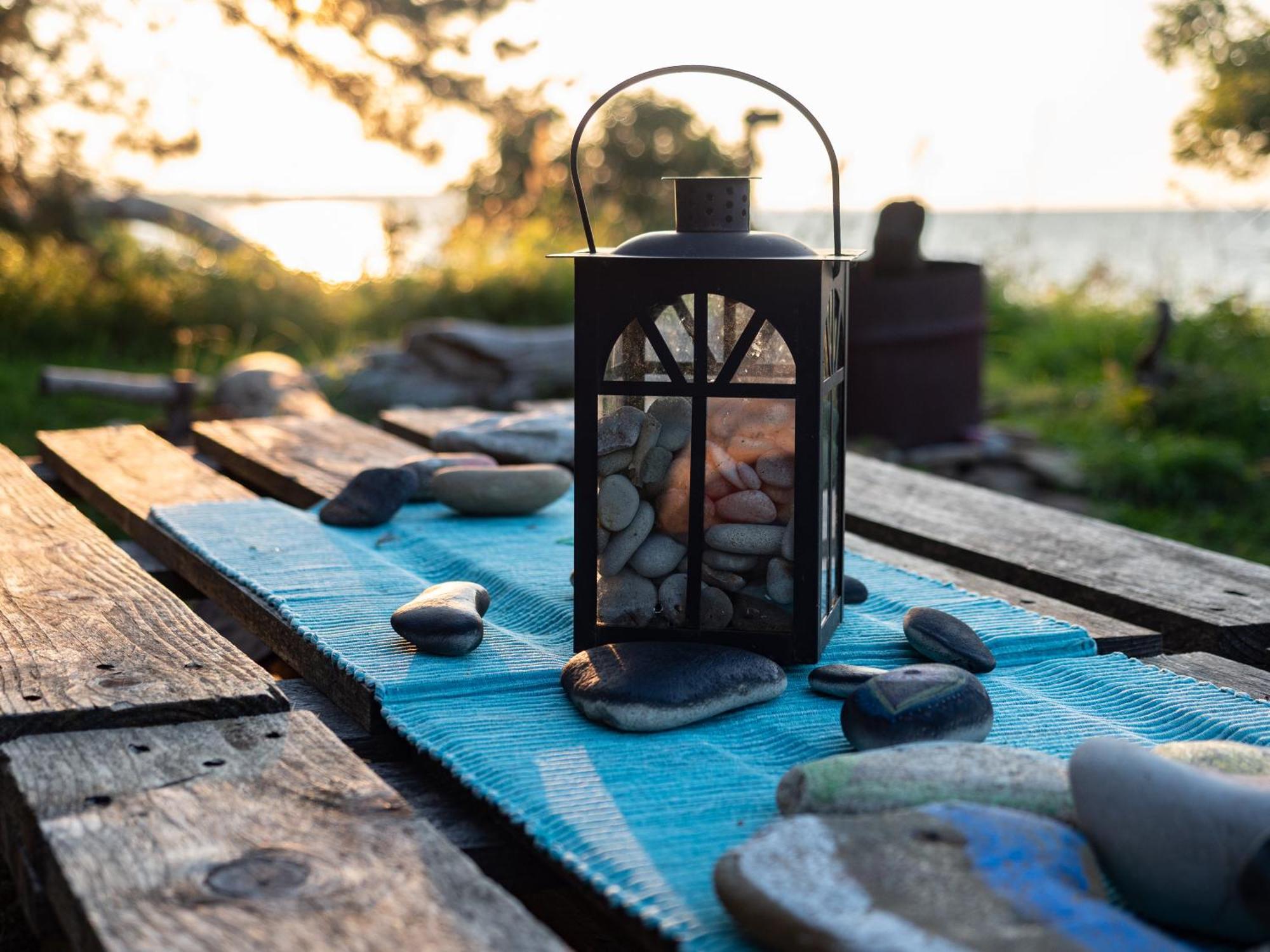 Mereaeaere Glamping Ja Rannamaja Liimala Exterior foto