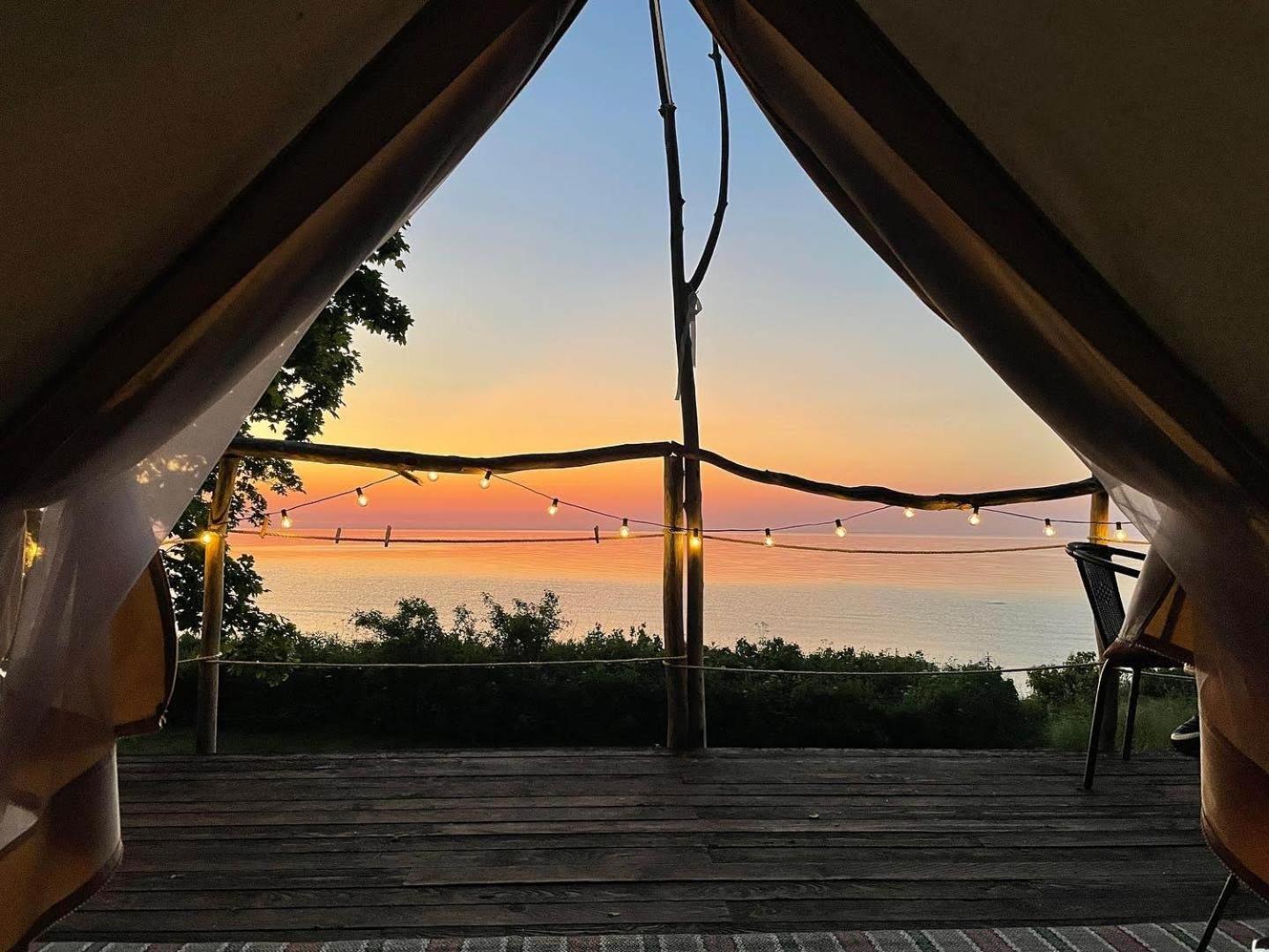 Mereaeaere Glamping Ja Rannamaja Liimala Exterior foto